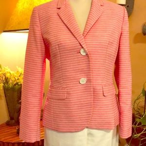 Le Suit Pantsuit. Pink/White. 10P